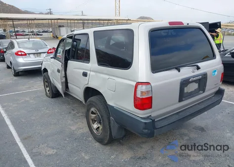 1997 Toyota 4Runner z USA, uszkodzony, nr VIN JT3GM84R6V0010568